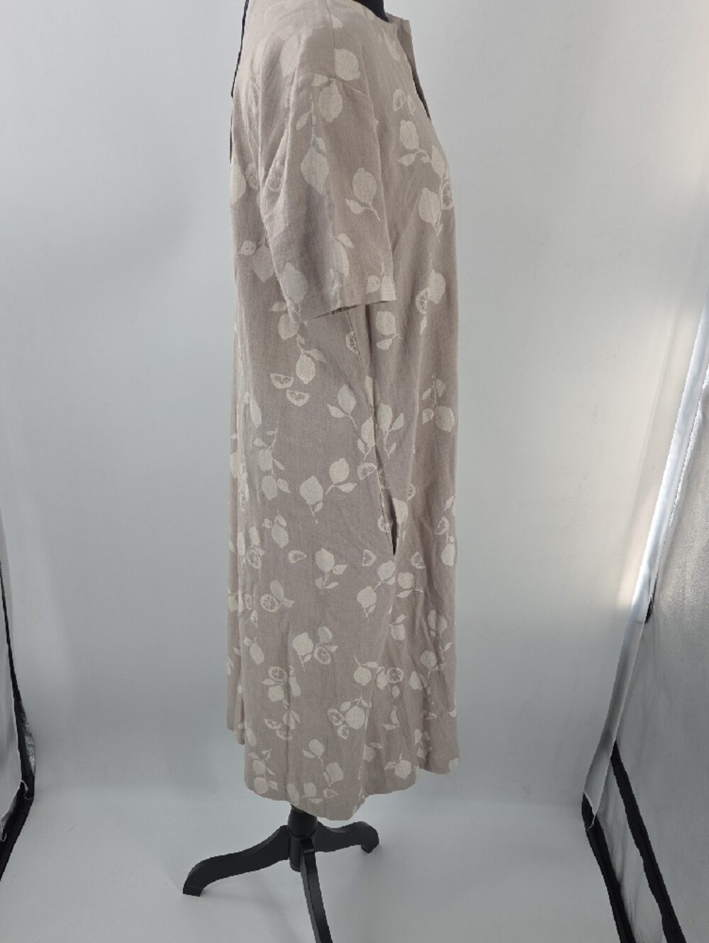 Light Khaki Floral Midi Dress Medium NWT - Picture 11 of 16